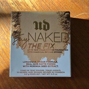 UD Stay Naked The Fix 50CP Cool, Pink.